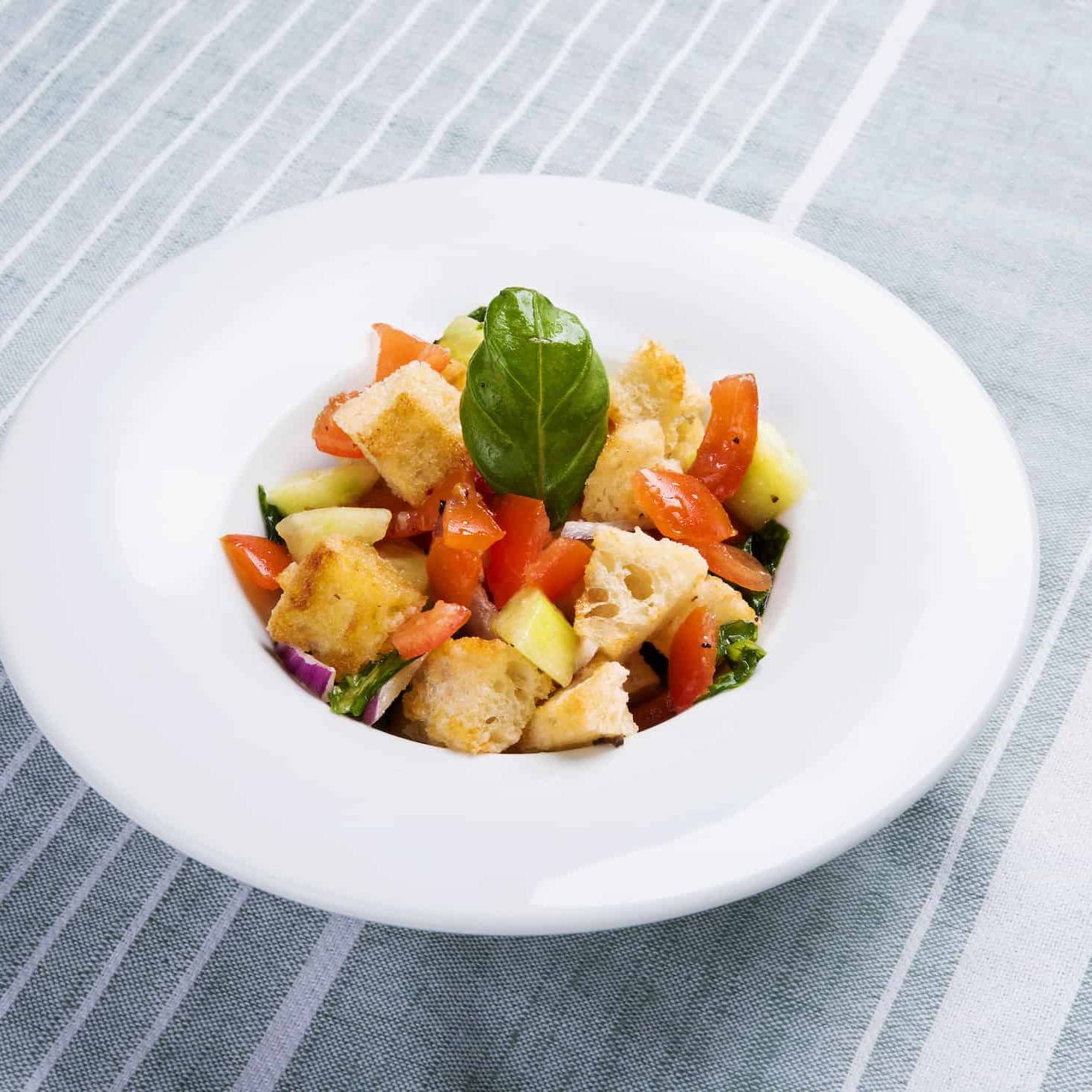 Toskanischer Brotsalat Panzanella